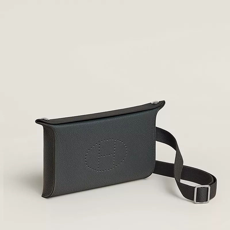 Women's Videpoches Bag With Togo Calfskin And Clou De Selle Closure