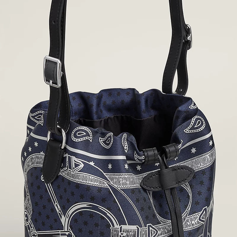 Women's Lassoie Bag With Eperon D'Or Bandana And Swift Calfskin Drawstring Closure