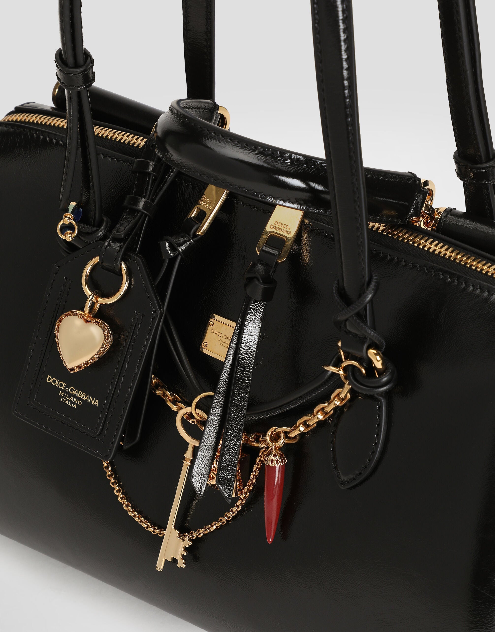 Medium Vittoria Handbag Calfskin Leather Multicolor Vintage Brass Hardware