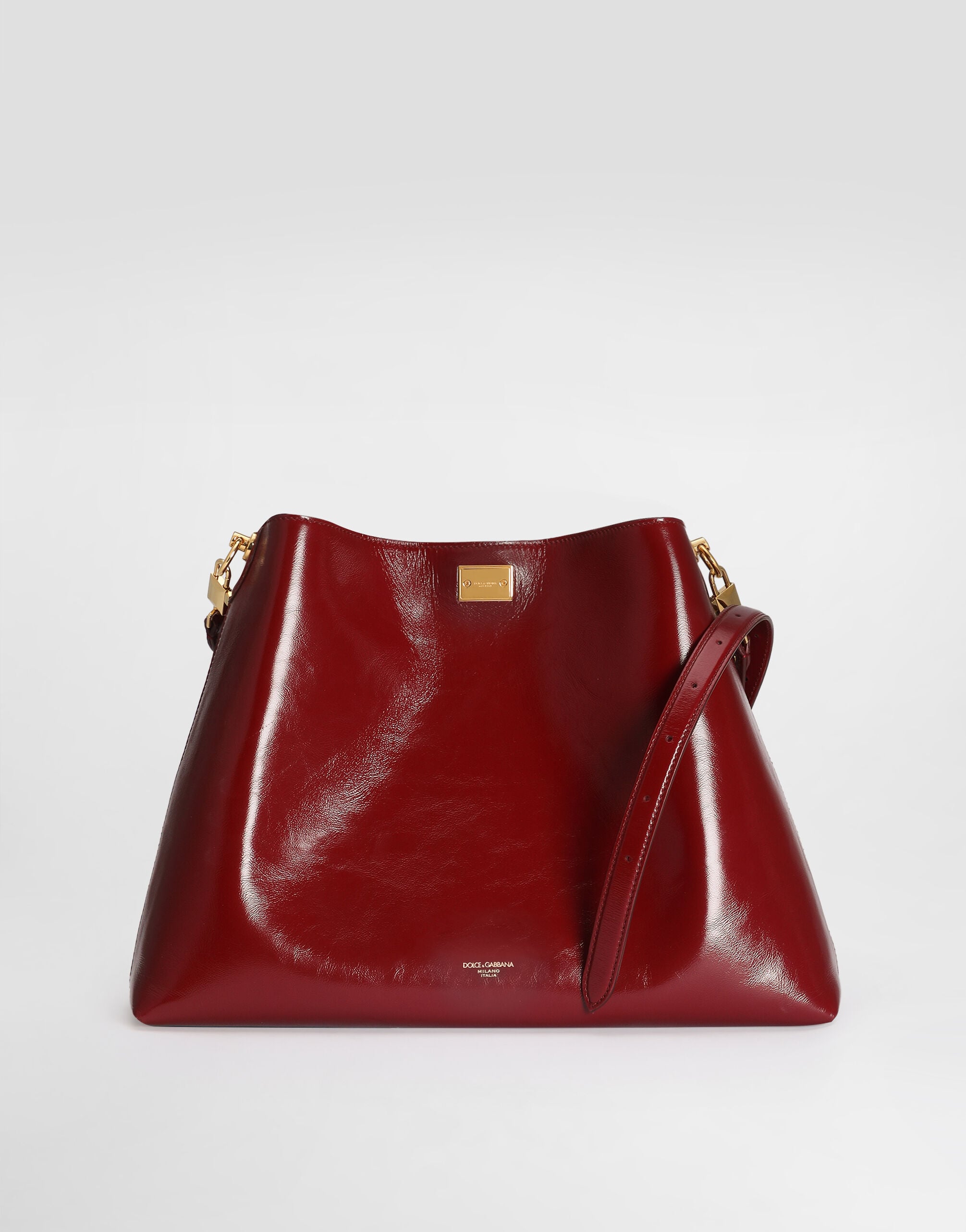 Large Vittoria Shoulder Bag Calfskin Red Vintage Brass Hardware